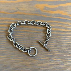 Silver chain bracelet, in new condition.